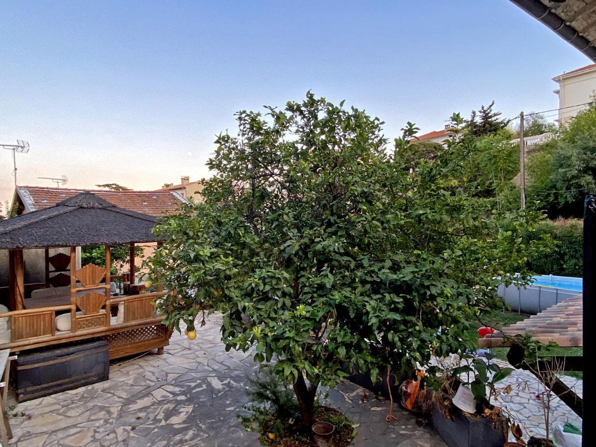 Studio Au Calme, Proche Mer Apartament Nicea